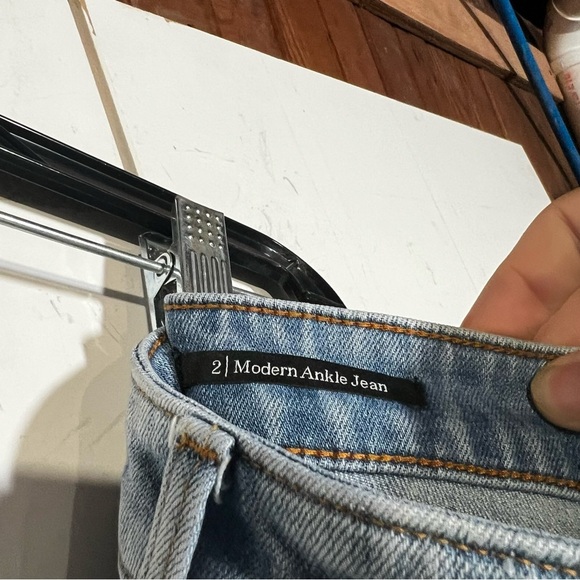 Talbots Modern Ankle Jeans with Pink Tape Detail Size 2 - Picture 8 of 9